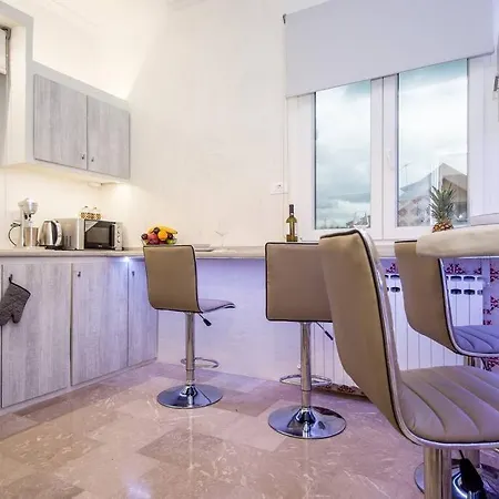 Appartement Kurti *